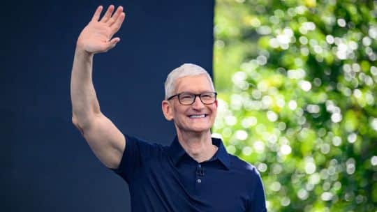 El secreto de Tim Cook para transformar Apple: qué hacía todos los días a las 5 de la mañana