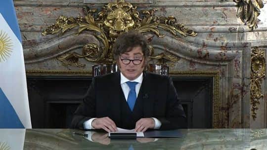 Encuesta sobre Malvinas: la mayoría cree que el cambio de postura de Milei es por conveniencia política