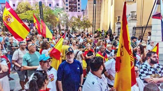 La crisis de migrantes en Ceuta complica cada vez más a Sánchez