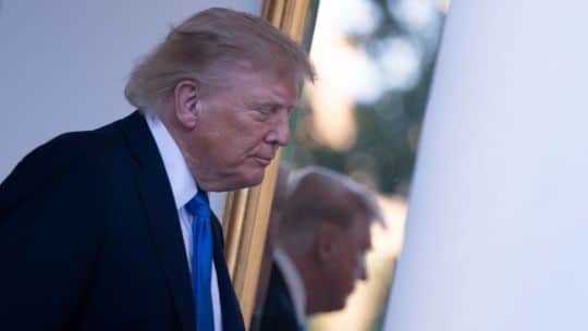 Trump avanza en su cruzada rebautizadora: propone llamar "Nueva América" al estado de Nuevo México