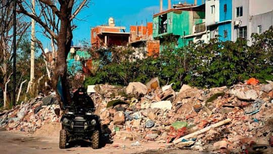 Seis de cada diez habitantes de barrios populares se endeudaron para comer, y cuatro pasaron días sin alimento