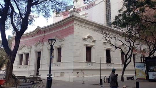 Cambio de piel en la Casa Radical: nueva fachada, vieja interna y una disputa en clave 2027