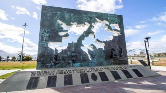 En RDI se analizó la visión de la oposición sobre el discurso de Milei sobre las Malvinas: "Creen que tuvo algún fin electoral"
