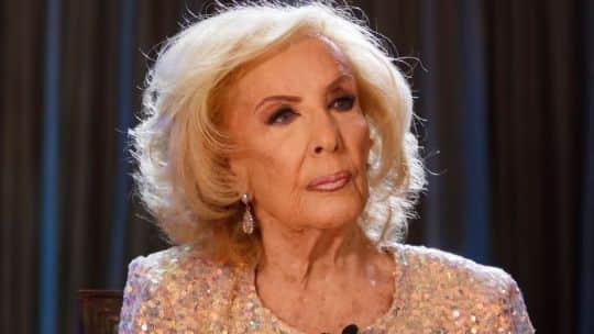 Mirtha Legrand volvió a ser internada por una neumopatía: qué es y cuáles son sus síntomas