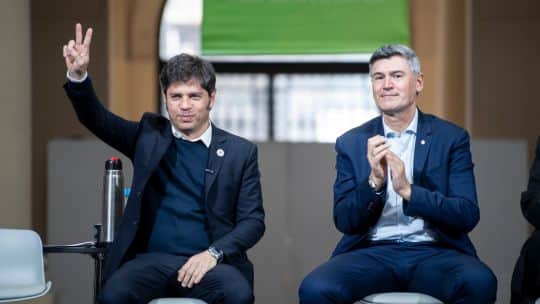Passerini junto a Kicillof en La Plata: “El Gobierno Nacional nos está maltratando a todos por igual”
