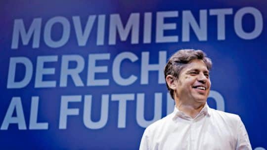 Kicillof reúne en Avellaneda a dirigentes de todo el país