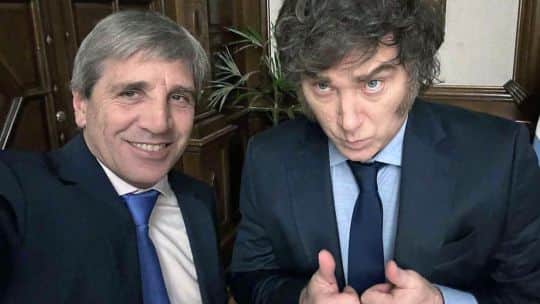 Por qué estamos mal si estamos tan bien (el acoso de la realidad sobre el relato oficial)