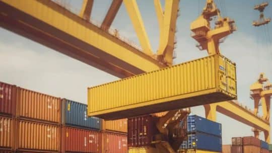 Pese a la recuperación de las exportaciones, un especialista destacó que, “las inversiones cayeron el 4%”