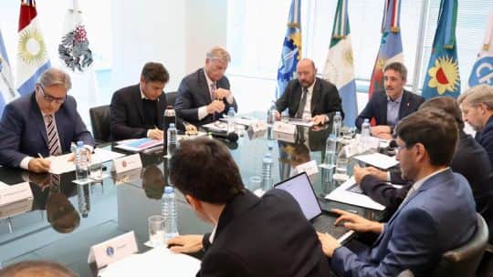 Transferencias a Córdoba: Nación recortó los fondos discrecionales en agosto y Llaryora sólo recibió $ 5000 "extras"
