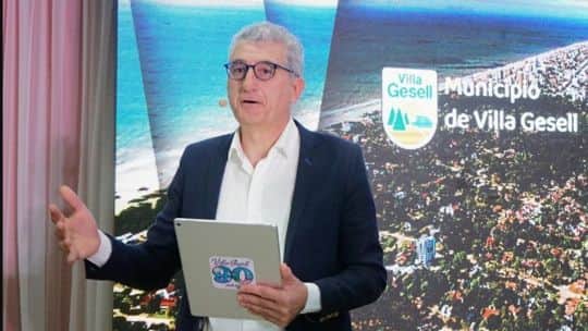 "Si alguien mantiene la paz social en Argentina somos los intendentes que le damos respuesta a los vecinos"