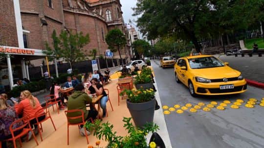 Nueva Córdoba es la contracara del centro: 91 locales vacíos sobre casi 2000 relevados