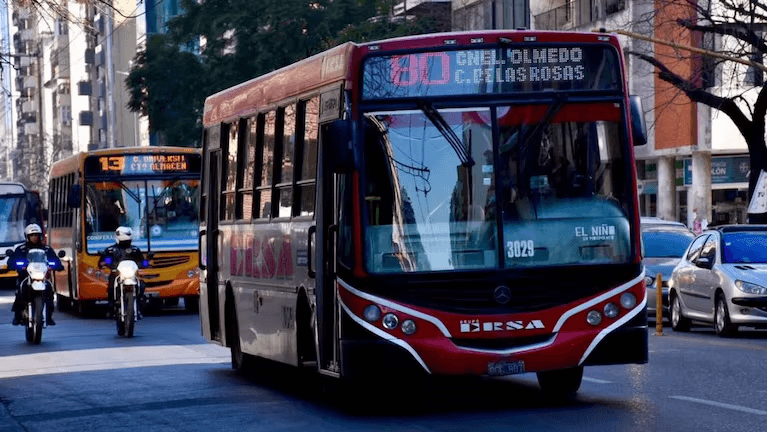 La UTA mantiene la tregua tras avances en la paritaria, pero sigue en estado de alerta