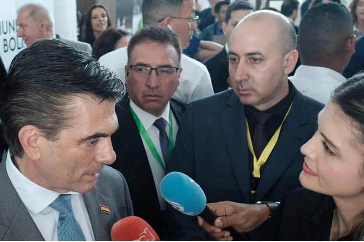 Alrededor de Cerimedo