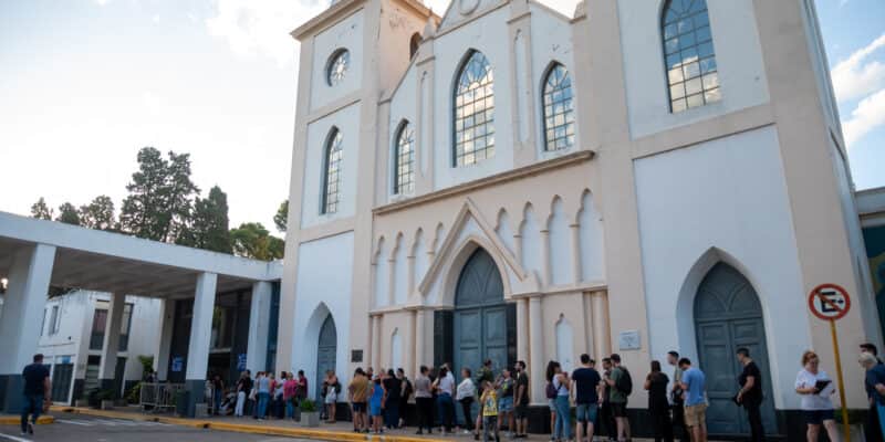 El Cementerio San Jerónimo celebra su 183 aniversario con una caminata nocturna