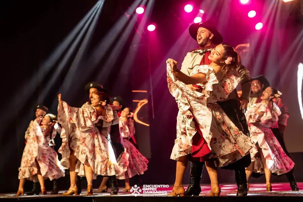 «EntreDanzados» reunirá a 800 bailarines en La Falda