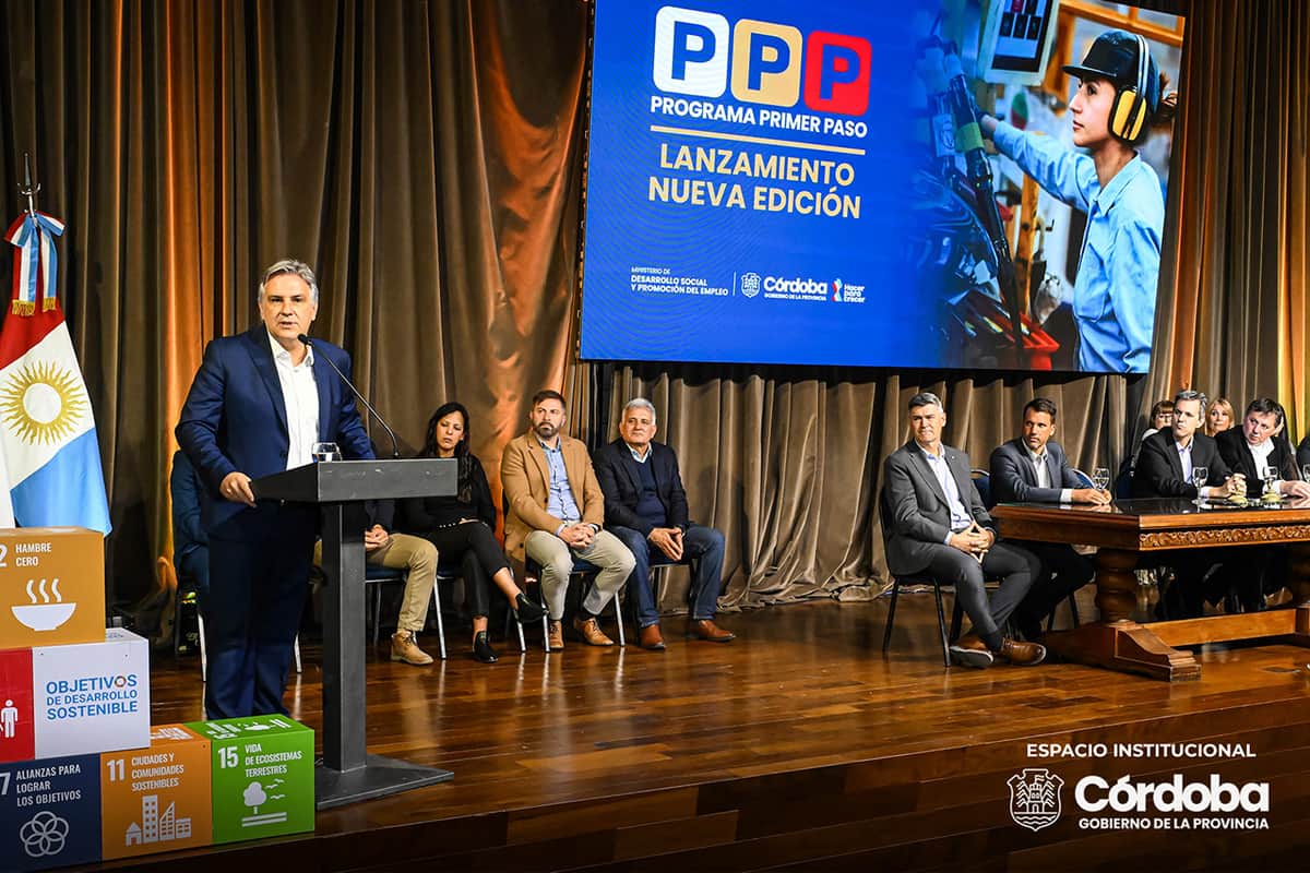 Llaryora lanzó una nueva edición del PPP, con 15.000 oportunidades laborales