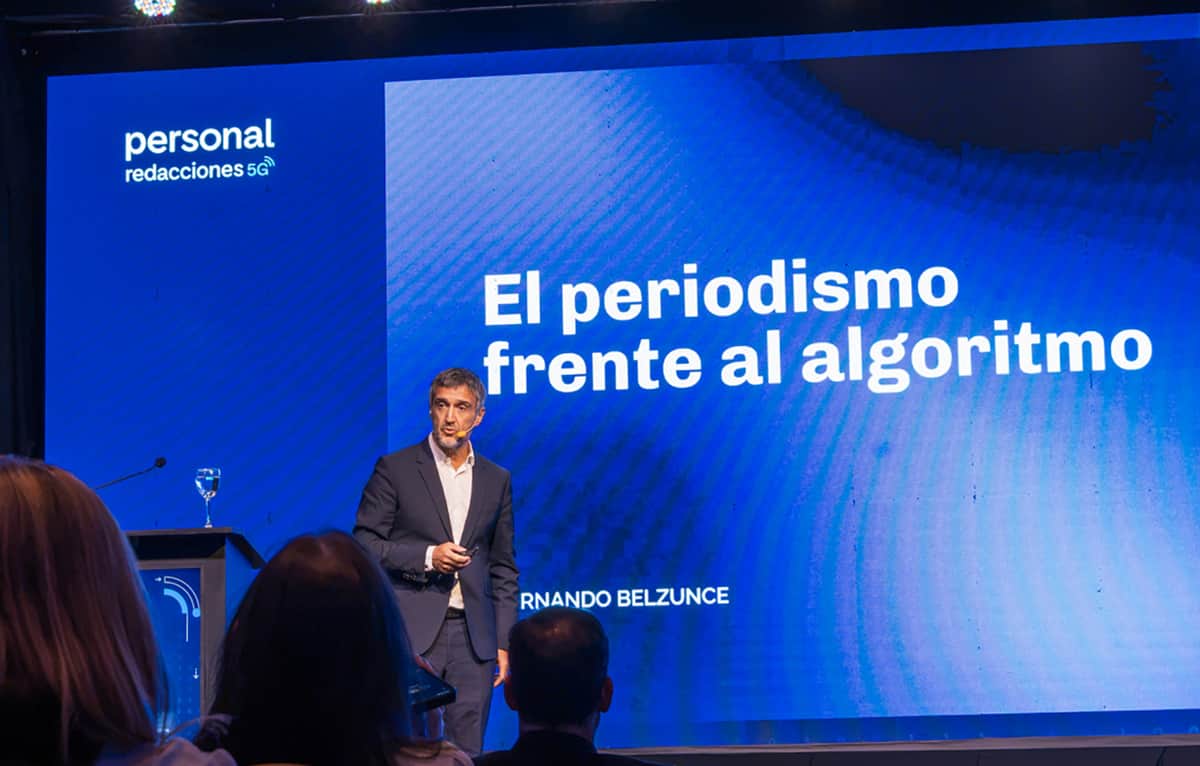 Personal presentó a Fernando Belzunce en Rosario: «El periodismo frente al algoritmo”