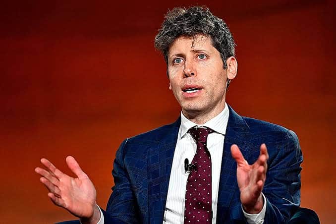 El CEO de OpenAI advierte que la humanidad podría perder el control del futuro ante el avance de la IA