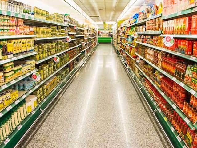 Por qué este lunes 28 no abren supermercados, shoppings y comercios