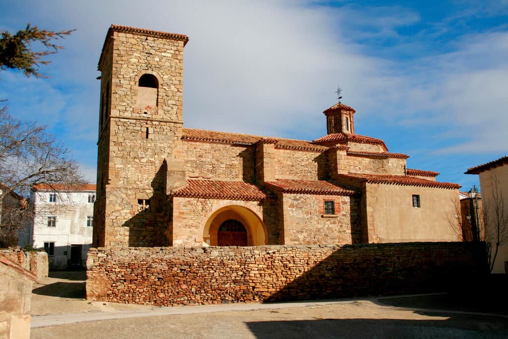 En Soria, un pueblo está desbordado ante la petición de partidas de nacimiento por la Ley de Nietos