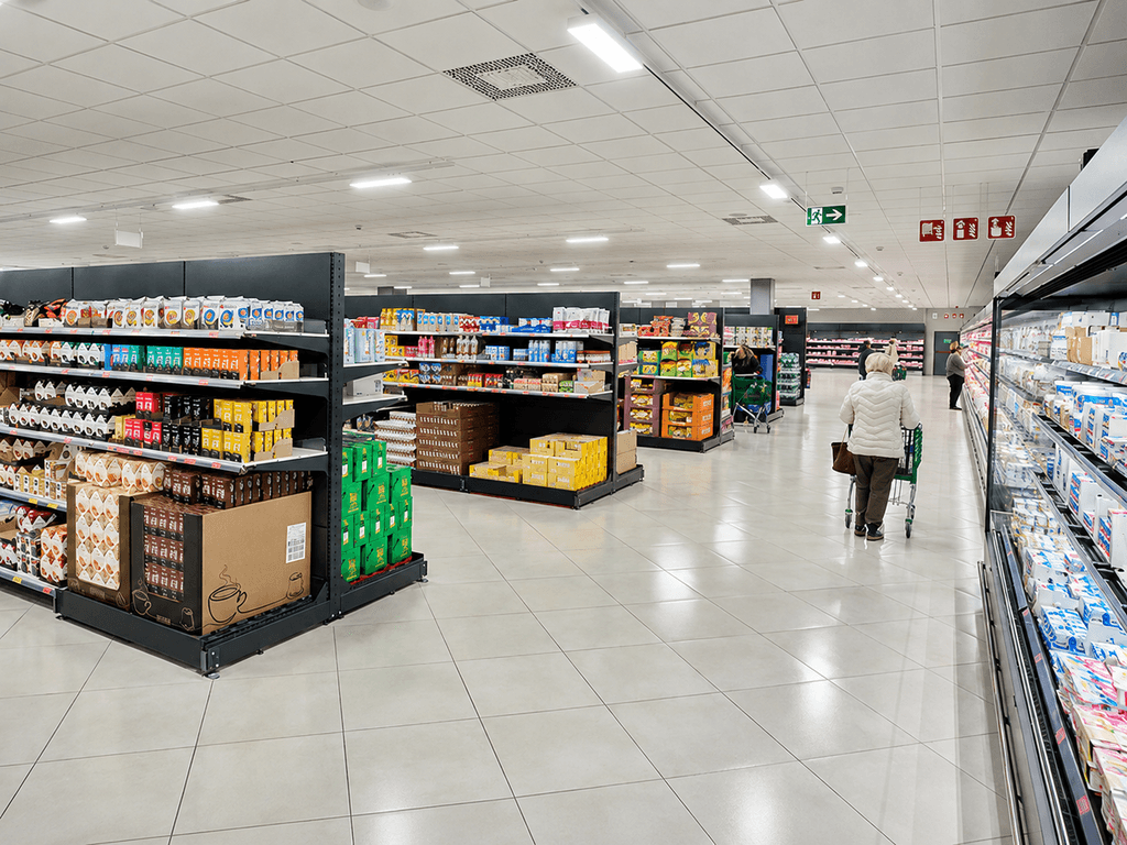 Se suponía que las 'Tiendas 9' iban a reinventar la idea de supermercado. De momento a Mercadona le están sirviendo para otra cosa