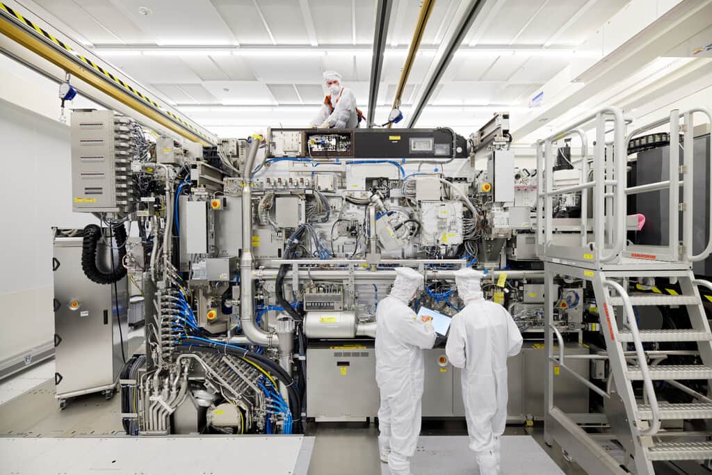 "No vendemos ni un euro en Europa": ASML es la joya tecnológica europea. También un retrato de nuestra debilidad industrial