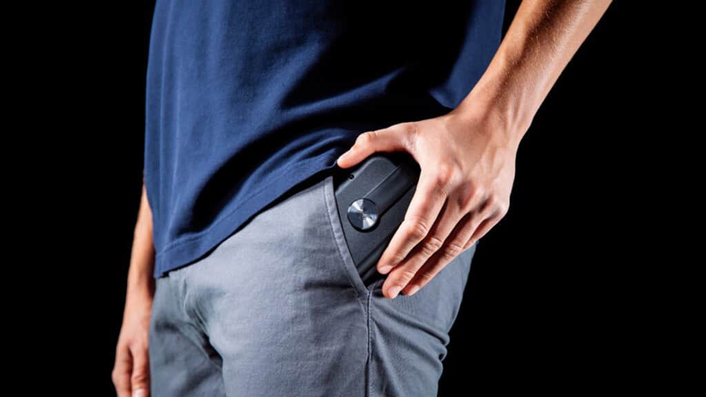 Razer presenta su nuevo mando para móviles: se llama Prio, es compatible con casi cualquier móvil y cabe en el bolsillo