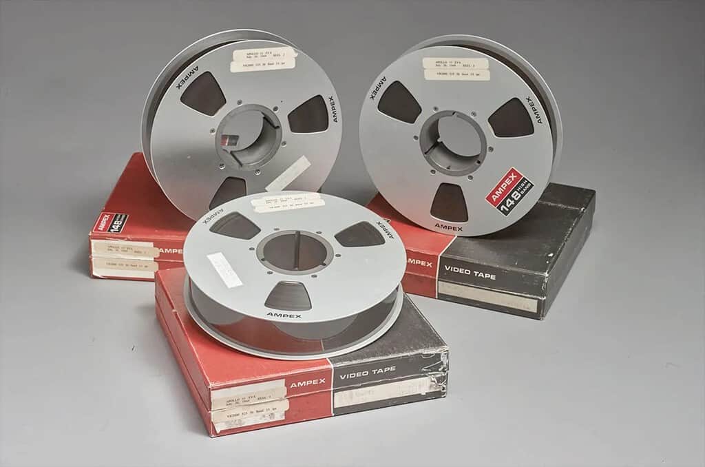 En 1976, un becario de la NASA compró 1.150 cintas de la agencia por 200 dólares. 32 años después descubrió que lo que había en tres valía 1,82 millones