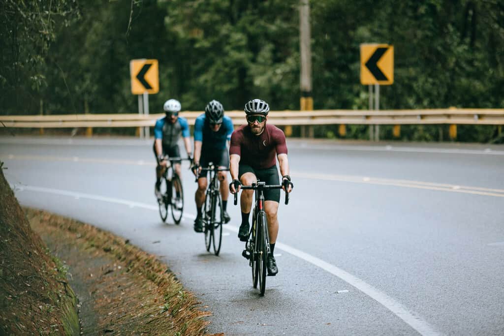 200 euros y 6 puntos: lo que te juegas si adelantas mal a un ciclista a partir del 1 de octubre