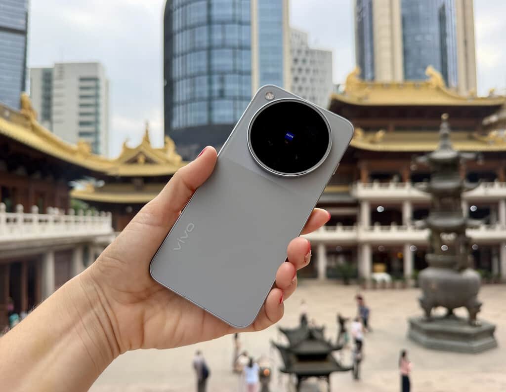 He ido a China a probar el Vivo X500 Pro Max: es el primer móvil con el que puedo dejar la cámara en casa sin remordimientos
