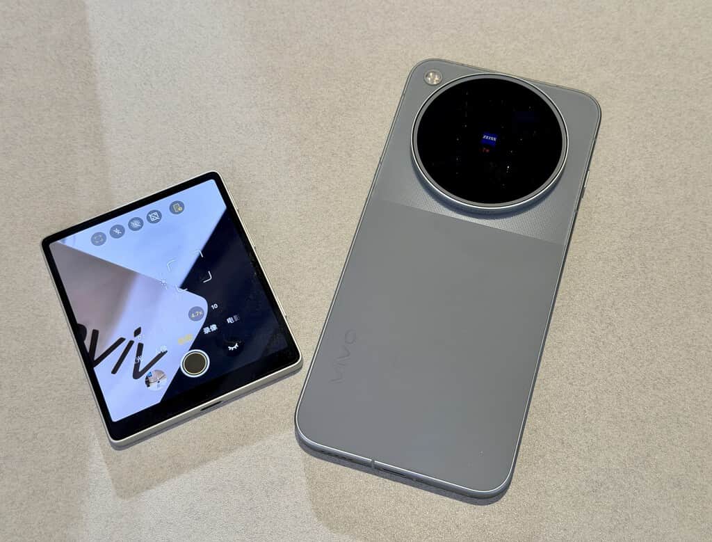 Vivo tiene la solución al gran dilema de los plegables. Quien no tenga una segunda pantalla será porque no quiere