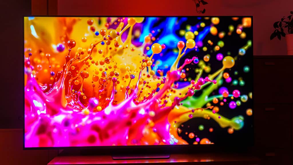 Hisense UR9S, análisis: pensábamos que el RGB MiniLED solo iba a dar juego en calidad imagen, hasta que llegó Hisense con su precio