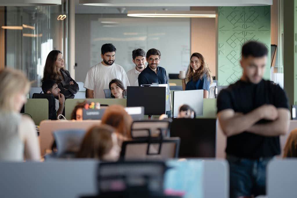 Mark Zuckerberg soñó con una Meta sin mandos intermedios. Ahora Meta pide a sus mandos intermedios que vuelvan
