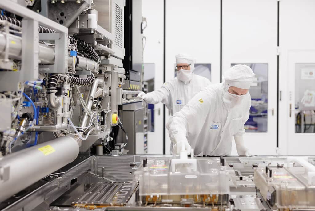Intel y TSMC han tomado caminos radicalmente opuestos con la litografía 'High-NA'