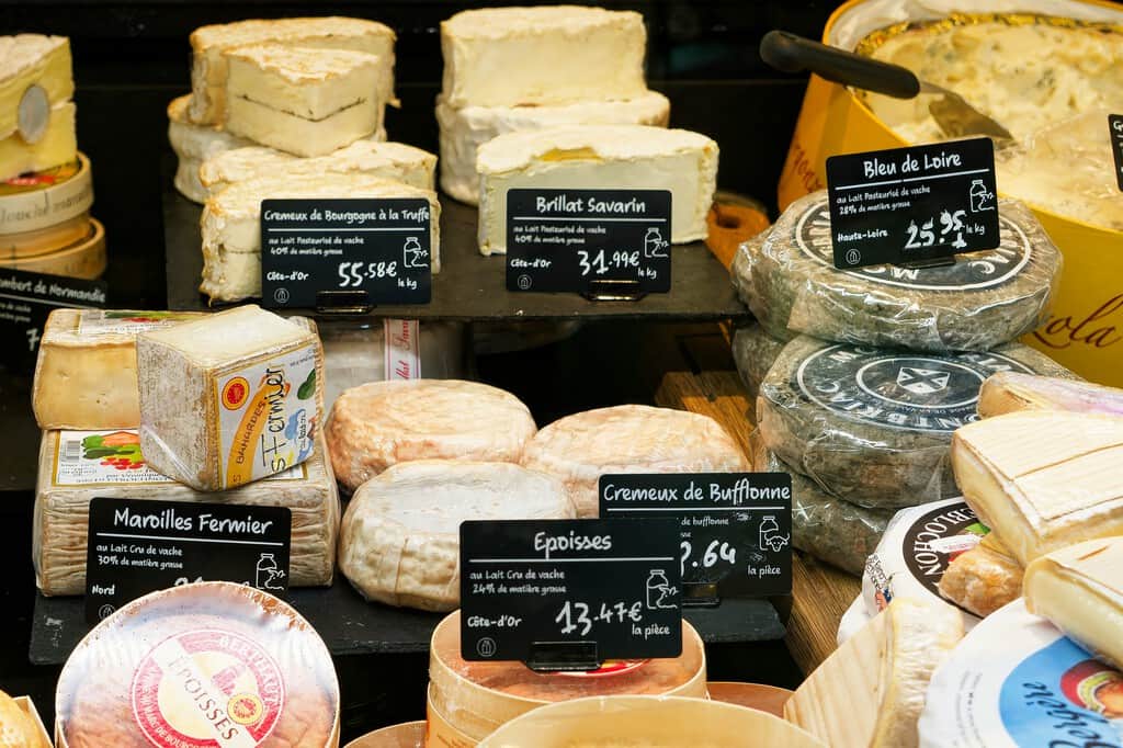 La sequía está obligando a Francia a hacer algo hasta hace poco inimaginable: replantearse cómo elabora sus quesos más famosos