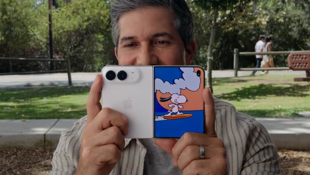 Apple ha esperado años para lanzar un iPhone plegable. Ahora sabemos por qué lo ha hecho