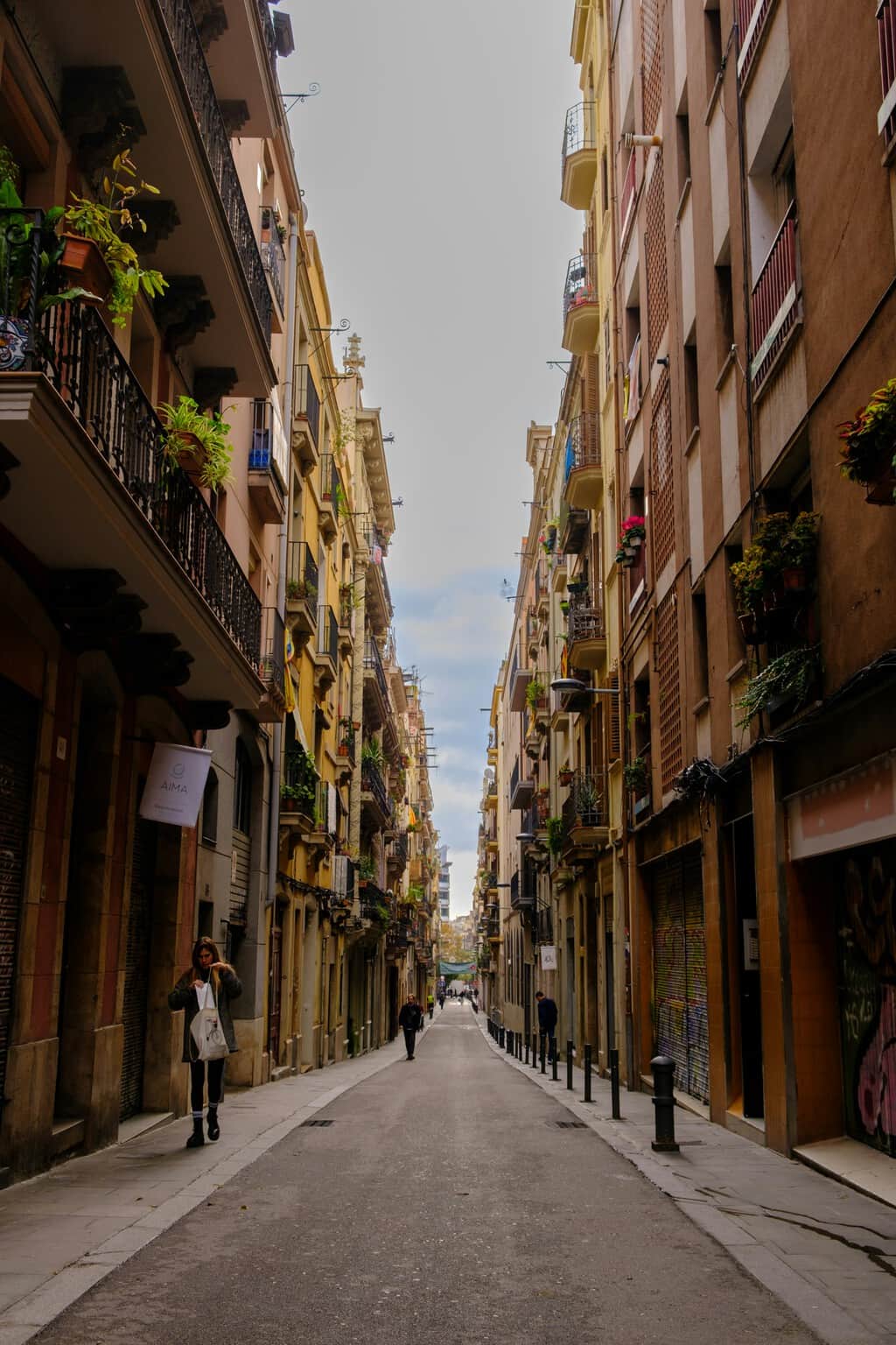 Es oficial, el Gobierno cambia las normas el 1 de octubre: en estas calles los coches siempre tendrán que ceder el paso al peatón
