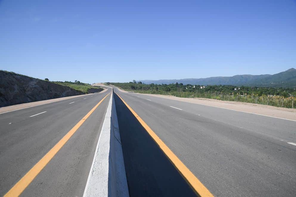 La Corte desestimó por un error formal un planteo de la Comunidad Ticas contra las autovías de Punilla y Paravachasca
