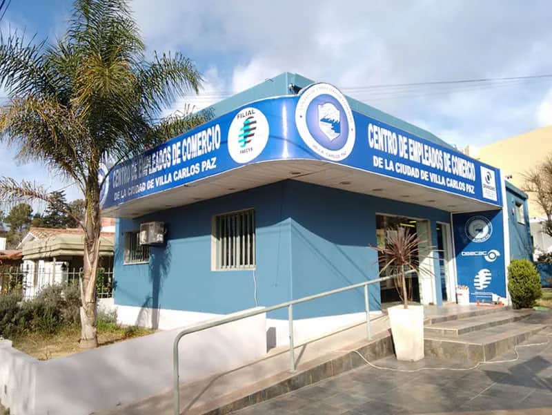 Día del Empleado de Comercio: qué pasará el lunes 28 en Villa Carlos Paz y qué negocios podrán abrir
