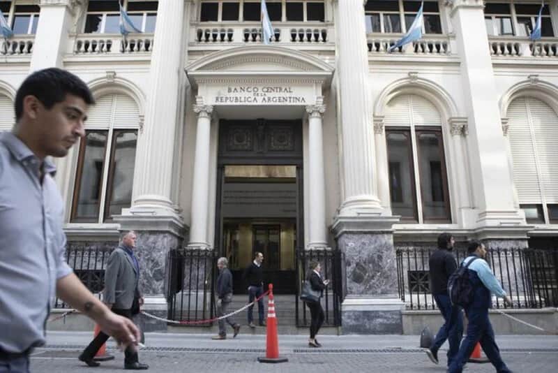 El BCRA frenó la compra de dólares: en septiembre el ritmo cayó casi 60%