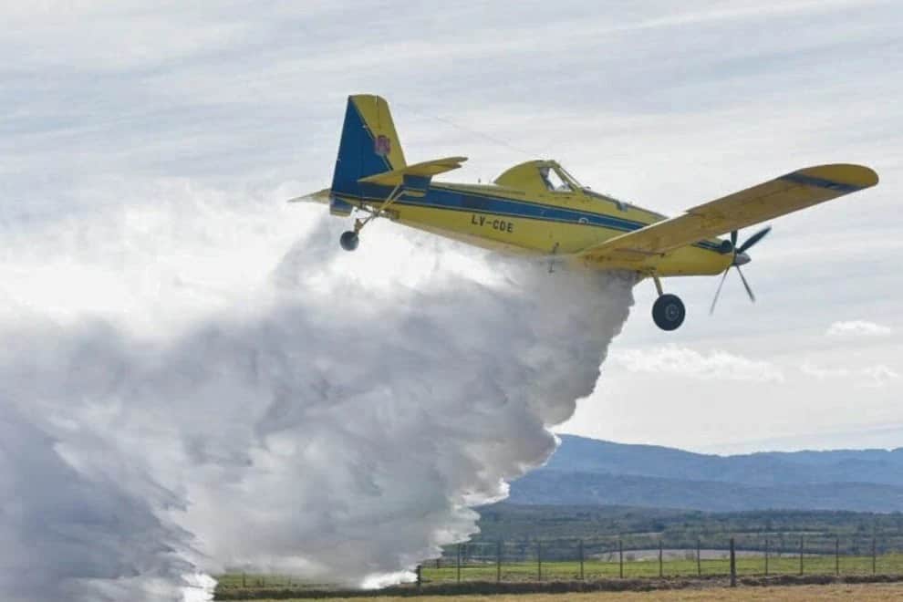 Contuvieron el incendio forestal en La Calera tras un intenso operativo por aire y tierra