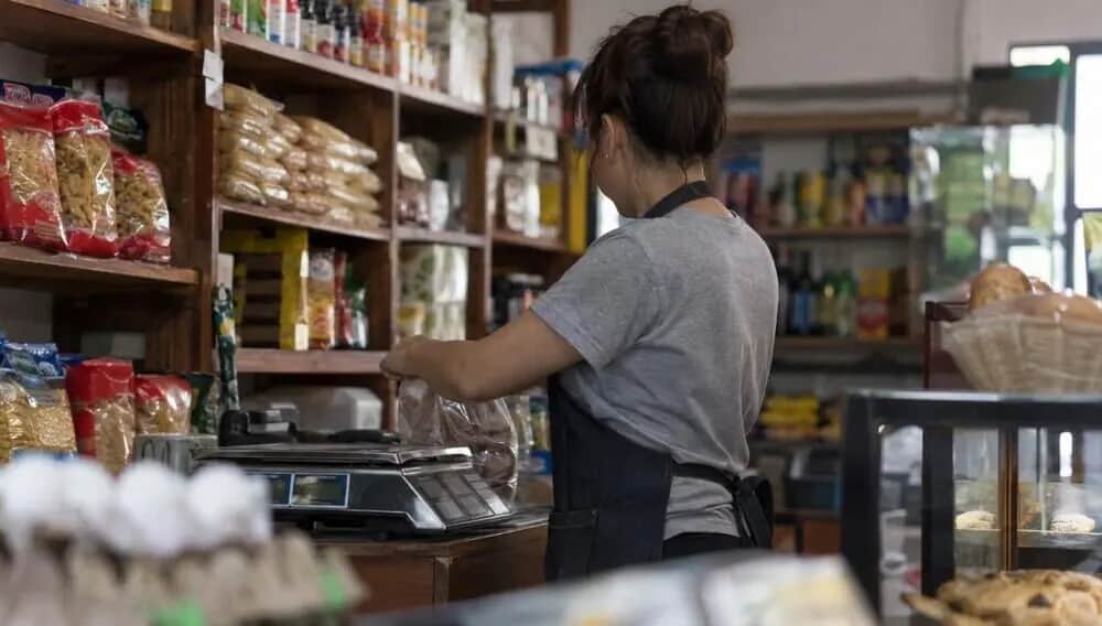 Salario mínimo: cuánto aumentará desde octubre y cuál será el nuevo valor por hora