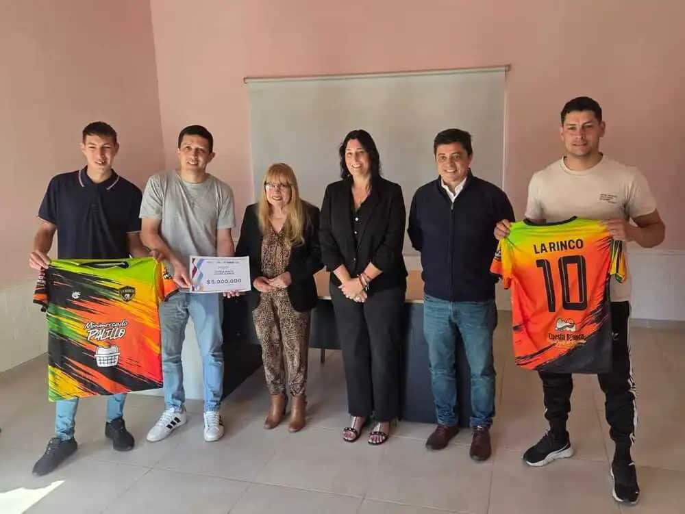 Instituciones del sur de Punilla recibieron los aportes prometidos por Llaryora