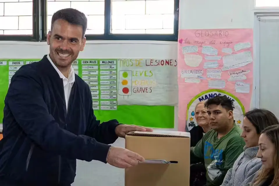 Germán Font ganó por amplio margen en Marcos Juárez y el llaryorismo celebró un triunfo de fuerte peso político