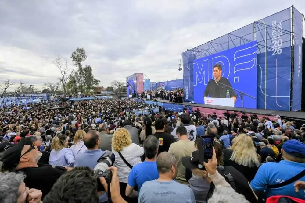 Kicillof profundizó su armado nacional y dejó una señal hacia 2027: “Cuenten conmigo”