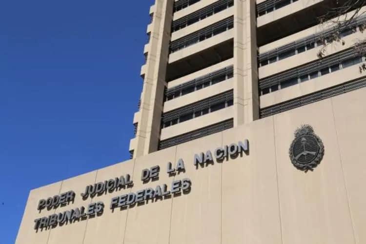 La Justicia Federal de Córdoba ordenó investigar a Lugones y al titular del PAMI por un fallo sobre discapacidad