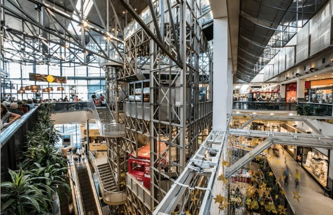¿Abren o cierran?: Qué pasa el lunes con supermercados y shoppings en Córdoba