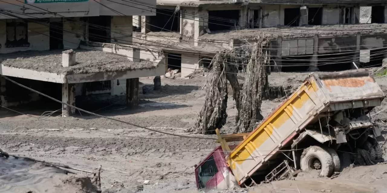 Trágica avalancha en Nepal: hay muertos y cientos de desaparecidos