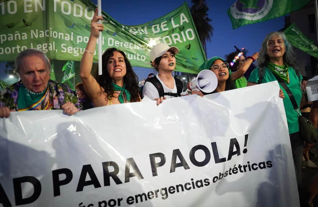 A Paola Ortiz “le exigieron una conducta heroica en una emergencia obstétrica”