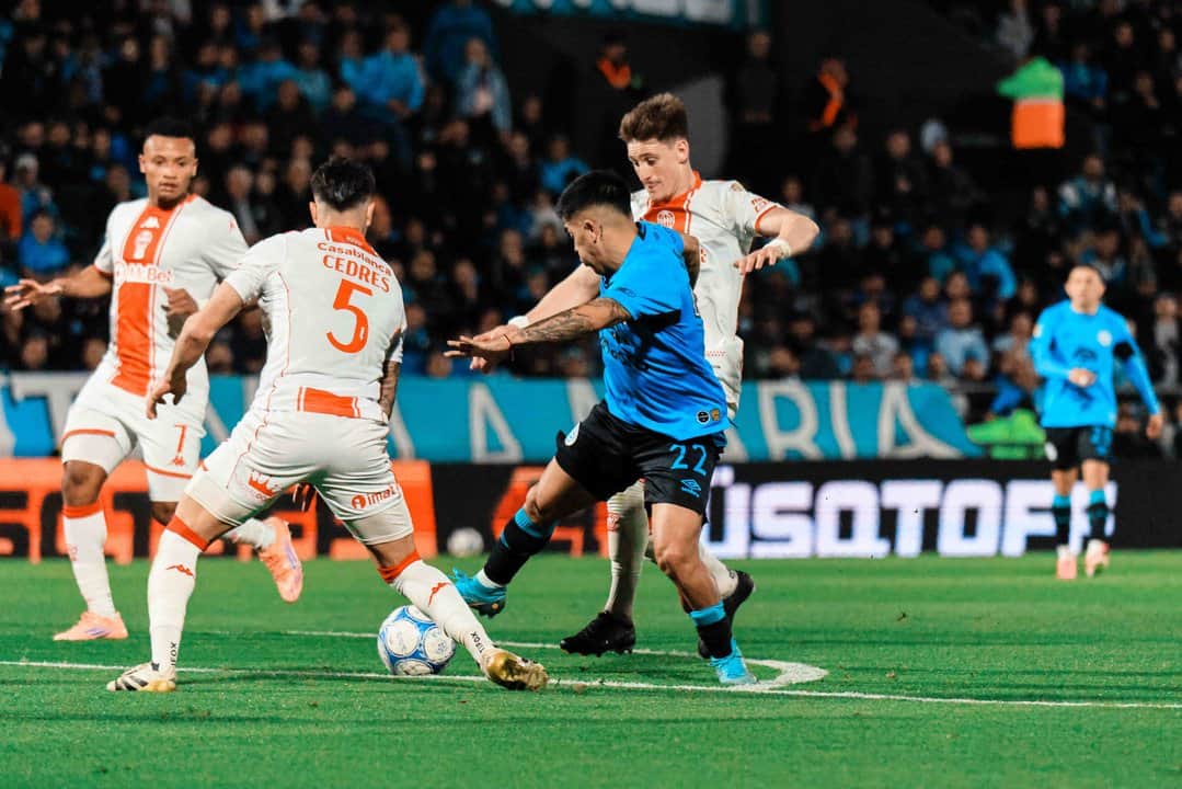 En vivo: Belgrano y Huracán empatan 1-1 en Alberdi